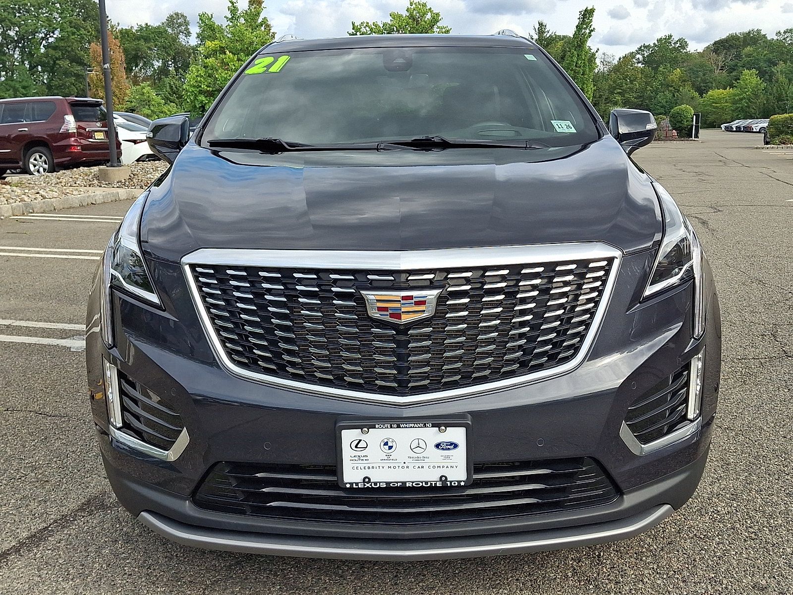 Used 2021 Cadillac XT5 Premium Luxury AWD/4WD image 2