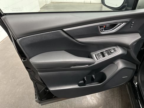 New 2026 Subaru Ascent Limited image 18