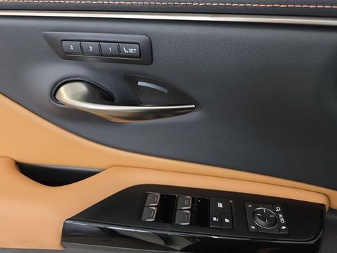 Certified 2023 Lexus ES 350 350 w/ Premium Package image 27