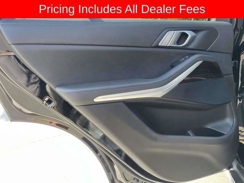 Used 2021 BMW X5 xDrive40i w/ Parking Assistance Package AWD/4WD image 16