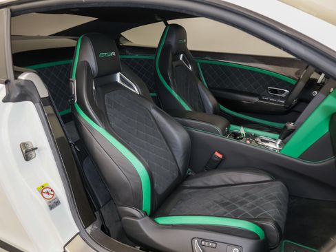Used 2015 Bentley Continental GT3-R AWD/4WD image 52
