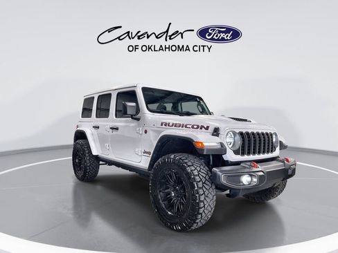 Used 2026 Jeep Wrangler Unlimited Rubicon AWD/4WD image 2