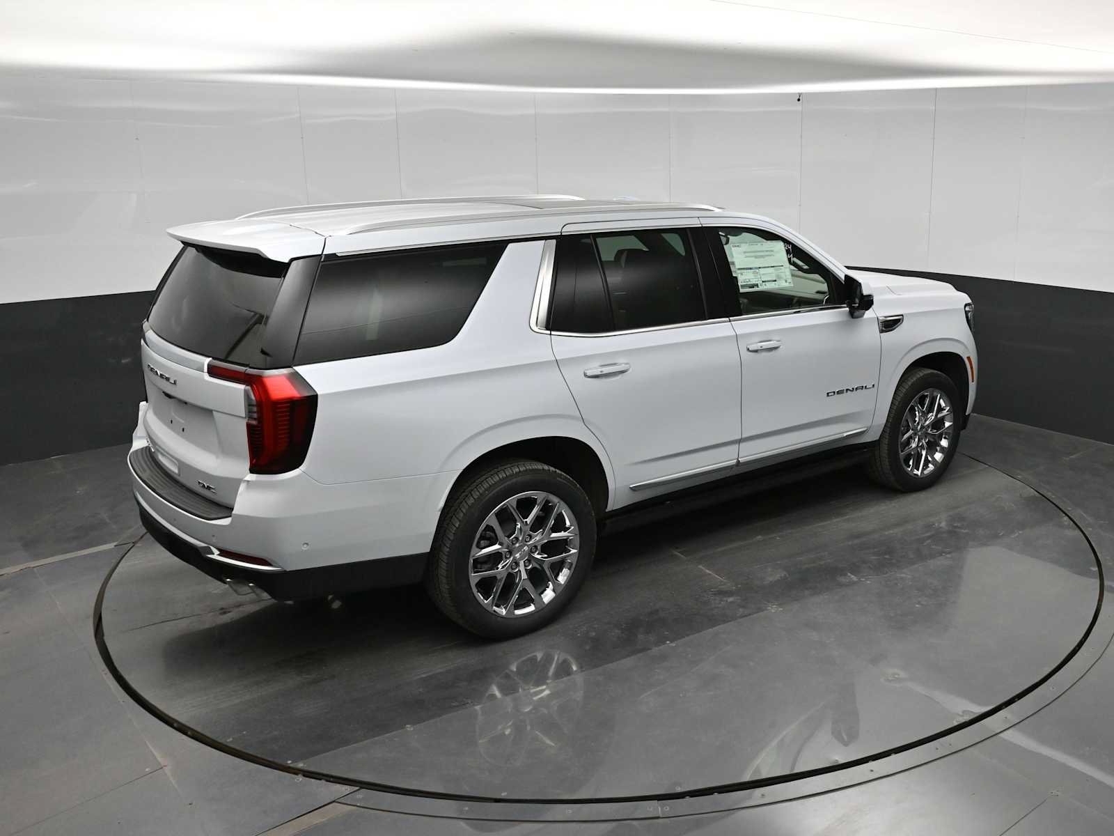 New 2027 GMC Yukon Denali w/ Denali Reserve Package AWD/4WD image 32