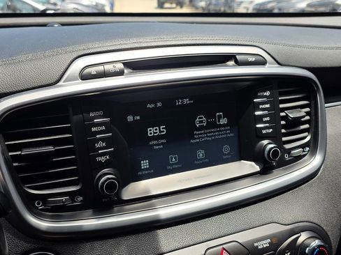 Used 2017 Kia Sorento EX w/ EX V6 Premium Package FWD image 35