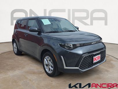 Certified 2025 Kia Soul LX w/ LX Technology Package