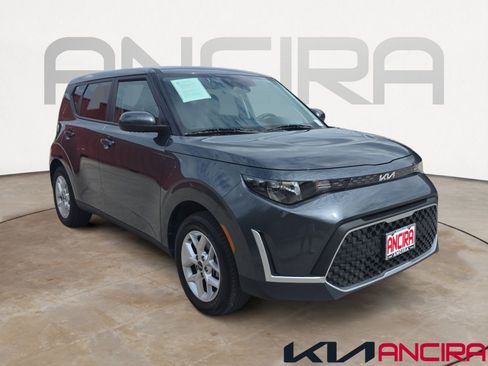 Certified 2025 Kia Soul LX w/ LX Technology Package FWD image 1