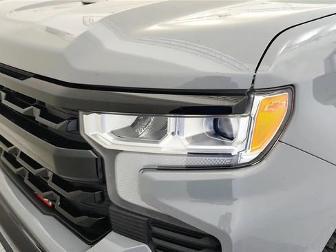 Used 2024 Chevrolet Silverado 1500 LT Trail Boss AWD/4WD image 15