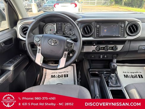 Used 2018 Toyota Tacoma SR5 RWD image 28