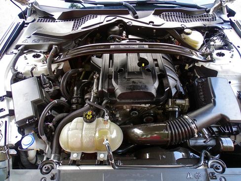 Used 2020 Ford Mustang Premium w/ 2.3L High Performance Package RWD image 20