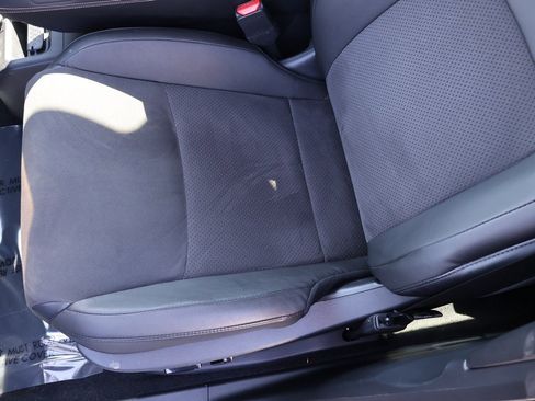 Used 2023 Nissan Ariya FWD image 35