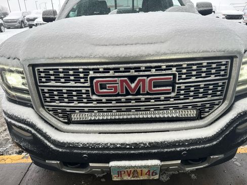 Used 2018 GMC Sierra 1500 Denali image 6
