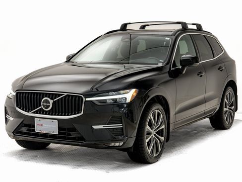 Used 2022 Volvo XC60 B5 Momentum w/ Advanced Package image 29