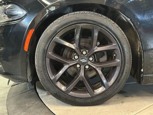 Used 2020 Dodge Charger SXT w/ Blacktop Package image 23