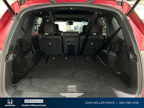 Certified 2025 Honda Pilot Black Edition image 31