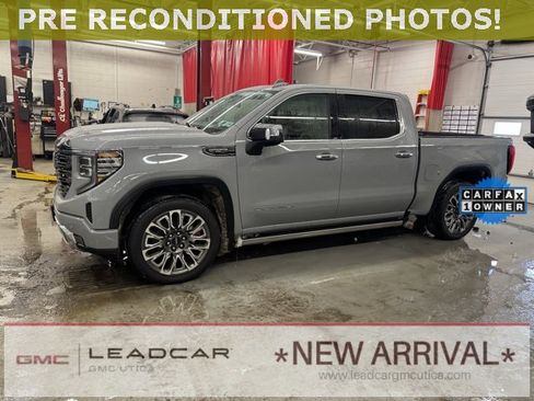 Used 2024 GMC Sierra 1500 Denali Ultimate image 2