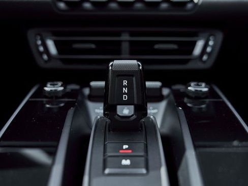 Used 2024 Porsche 911 Turbo image 61