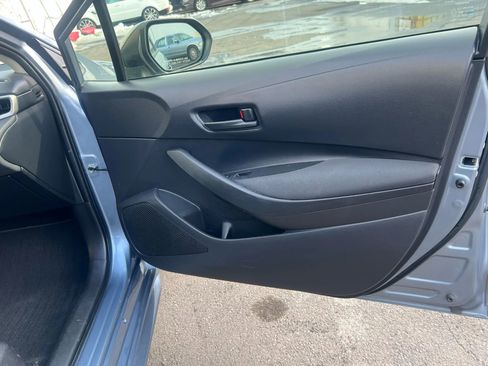 Used 2022 Toyota Corolla LE image 29
