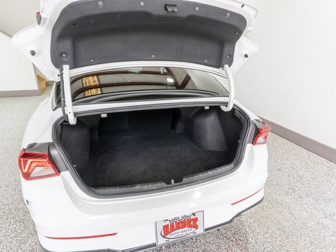 Used 2024 Kia K5 GT-Line w/ GT-Line Premium Package FWD image 32