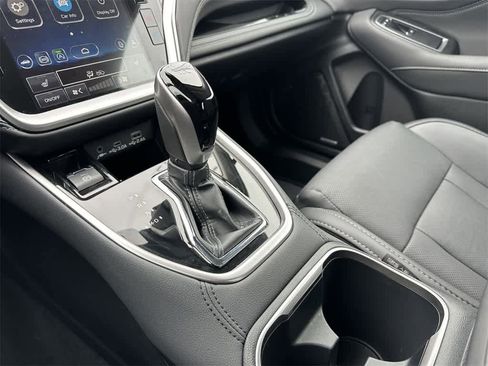 Certified 2025 Subaru Legacy Limited image 18