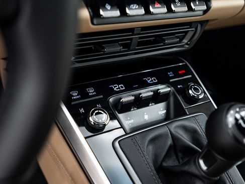 Certified 2024 Porsche 911 Carrera 4S image 19