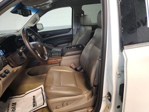 Used 2015 Chevrolet Tahoe LTZ AWD/4WD image 8