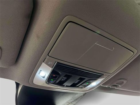 Used 2023 Acura MDX SH-AWD w/ Technology Package image 29