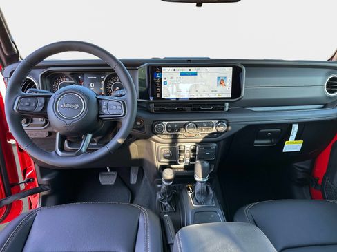 New 2025 Jeep Gladiator Sport image 16