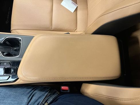 Used 2024 Lexus NX 250 FWD image 23