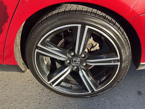 Used 2023 Honda Accord Sport image 10