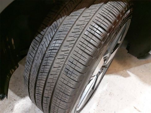 Used 2024 Hyundai Santa Fe Limited image 34