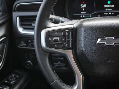 Used 2023 Chevrolet Tahoe Z71 image 19