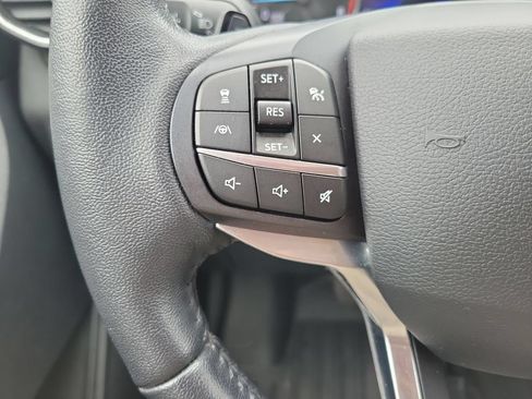 Used 2020 Ford Explorer Limited RWD image 25