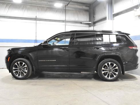 Used 2023 Jeep Grand Cherokee L Overland w/ Advanced Protech Group III AWD/4WD image 26