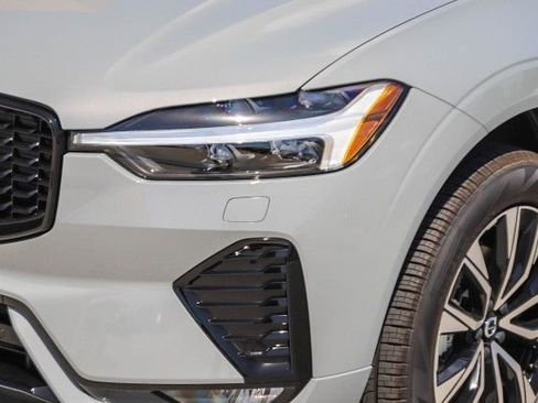 New 2025 Volvo XC60 B5 Core w/ Protection Package Premier image 4