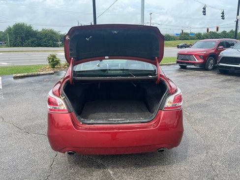 Used 2014 Nissan Altima 2.5 SV w/ Convenience Package FWD image 12