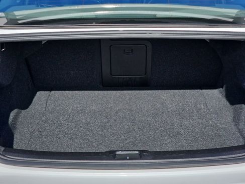Used 2024 Volvo S60 B5 Core FWD image 12