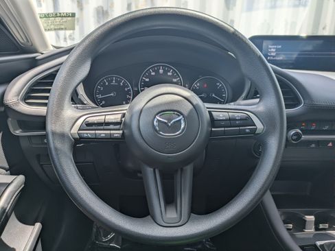 Used 2024 MAZDA MAZDA3 s FWD image 26