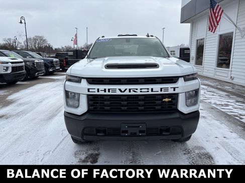 Used 2021 Chevrolet Silverado 2500 Custom w/ Custom Value Package image 2