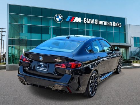 Used 2025 BMW M235i xDrive w/ Premium Package AWD/4WD image 4