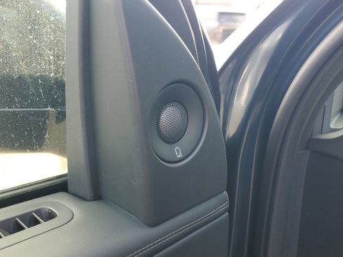 New 2026 Lincoln Navigator Reserve w/ Jet Appearance Package image 9