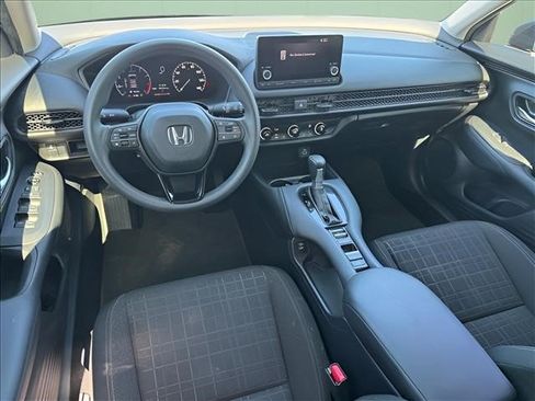Used 2024 Honda HR-V LX image 14