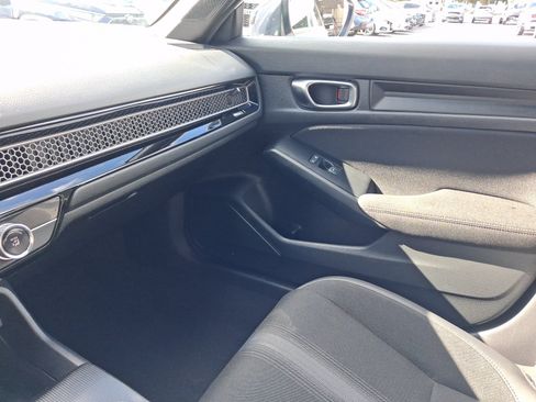 Used 2025 Honda Civic Sport image 21