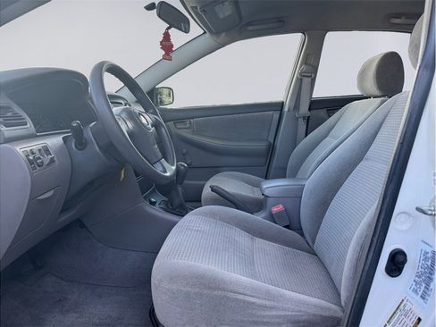 Used 2006 Toyota Corolla CE FWD image 9