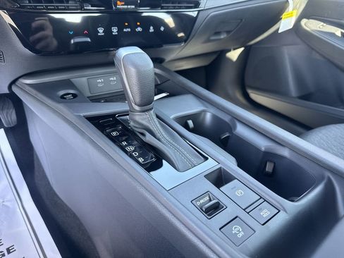 New 2026 Nissan Sentra SV image 20