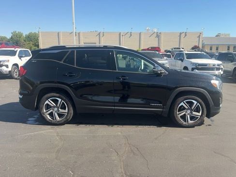 Used 2019 GMC Terrain SLT w/ Preferred Package AWD/4WD image 5