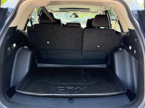 Used 2025 Honda CR-V EX image 16