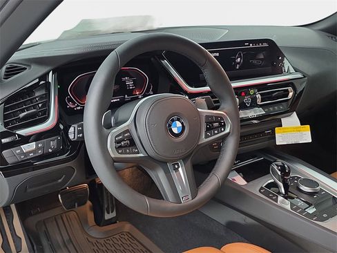 New 2026 BMW Z4 sDrive30i w/ Premium Package image 14