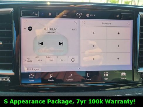 Used 2023 Chrysler Pacifica Touring-L w/ S Appearance Package image 24