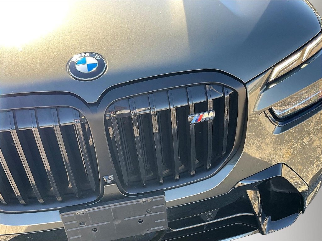 Used 2024 BMW X7 M60i w/ Executive Package AWD/4WD image 34