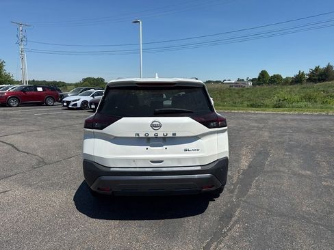 Certified 2023 Nissan Rogue SL AWD/4WD image 4